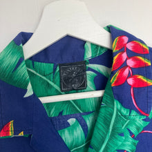 Charger l'image dans la galerie, Chemise hawaïenne vintage à fleurs (M)