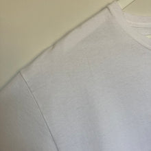 Charger l'image dans la galerie, T-shirt vintage 90's Hard Rock Café Miami (L ou M oversize)