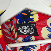 Charger l'image dans la galerie, Chemise hawaïenne rouge à fleurs (M)
