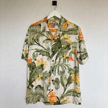 Charger l'image dans la galerie, Chemise hawaïenne vintage à fleurs vert, orange et blanc