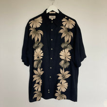 Charger l'image dans la galerie, Chemise hawaïenne vintage à fleurs noir pour homme