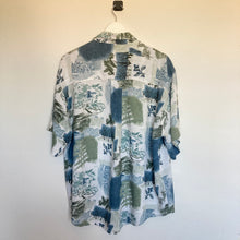 Charger l'image dans la galerie, Chemise vintage à motifs (L/XL) - Turtle Frip