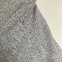 Charger l'image dans la galerie, Sweatshirt à capuche vintage Patriots (XL)