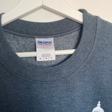 Charger l'image dans la galerie, Sweat gris imprimé au dos (M)