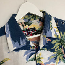 Charger l'image dans la galerie, Chemise hawaïenne vintage à fleurs et à motifs pour homme