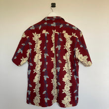 Charger l'image dans la galerie, chemise hawaienne vintage à fleurs ou à motifs homme - magnum