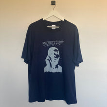 Charger l'image dans la galerie, T-shirt bleu foncé avec imprimé musical (XL)