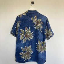 Charger l'image dans la galerie, Chemise hawaienne vintage en soie (S)