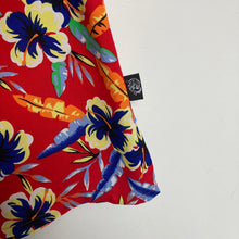 Charger l'image dans la galerie, Chemise hawaïenne rouge à fleurs (M)