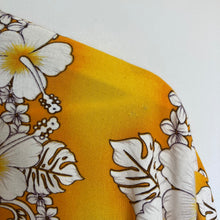 Charger l'image dans la galerie, Chemise hawaïenne vintage à fleurs (M/L)