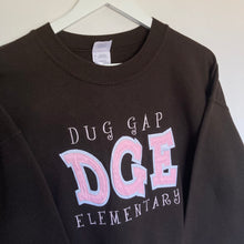 Charger l'image dans la galerie, Sweat vintage homme marron rose brodé université américaine