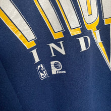 Charger l'image dans la galerie, Sweat vintage NBA Pacers Made in USA 90’s (M)