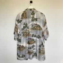 Charger l'image dans la galerie, Chemise hawaïenne vintage bleue claire - motifs palmiers et fleurs