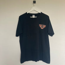 Charger l'image dans la galerie, Tee-shirt noir imprimé au dos (M oversize / L)