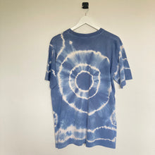 Charger l'image dans la galerie, Tee-shirt vintage Tie Dye bleu (M)