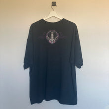 Charger l'image dans la galerie, T-shirt vintage noir a imprimé (2XL)