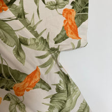 Charger l'image dans la galerie, Chemise hawaïenne épaisse Caribbean Joe à fleurs (M)