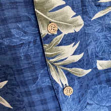 Charger l'image dans la galerie, Chemise hawaienne vintage en soie (S)