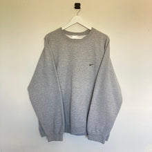 Charger l'image dans la galerie, Sweat vintage Nike homme gris logo brodé usa