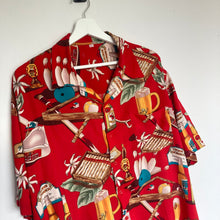 Charger l'image dans la galerie, Chemise hawaïenne vintage rouge « Cuba » (L/XL)