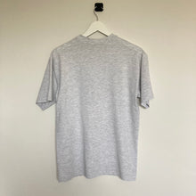 Charger l'image dans la galerie, Tee-shirt vintage gris Planet Hollywood London