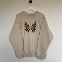 Charger l'image dans la galerie, Sweat papillon avec strass (L)