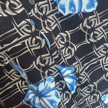 Charger l'image dans la galerie, Chemise hawaïenne à fleurs (XL) - Turtle Frip