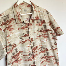 Charger l'image dans la galerie, Chemise hawaienne vintage (XL)