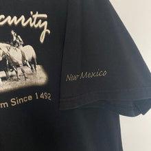 Charger l'image dans la galerie, Tee-shirt vintage noir à imprimé (XL, M/L oversize)