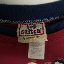 Charger l'image dans la galerie, Sweat vintage de Noël brodé (L)