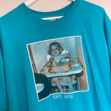 Charger l'image dans la galerie, Tee-shirt turquoise à imprimé (L/Xl oversize , 2XL)