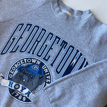 Charger l'image dans la galerie, Sweat vintage imprimé Georgetown (M) - Turtle Frip