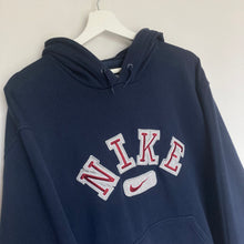 Charger l'image dans la galerie, Sweat à capuche Nike vintage (XL)