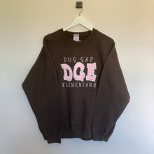 Charger l'image dans la galerie, Sweat vintage homme marron rose brodé université américaine