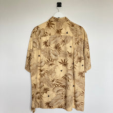 Charger l'image dans la galerie, Chemise hawaïenne épaisse à fleurs pour homme - couleur orange brun marron