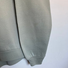 Charger l'image dans la galerie, Sweat vintage brodé (XL)