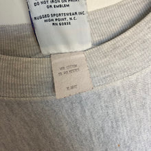 Charger l'image dans la galerie, Sweat vintage épais made in USA (XL)