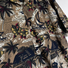 Charger l'image dans la galerie, Chemise hawaïenne vintage foncée à fleurs et à motifs pour homme