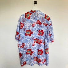 Charger l'image dans la galerie, chemise hawaienne vintage à fleurs ou à motifs homme - magnum
