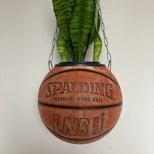Charger l'image dans la galerie, pot-de-fleurs-ballon-de-basket-plante-basketball-planter