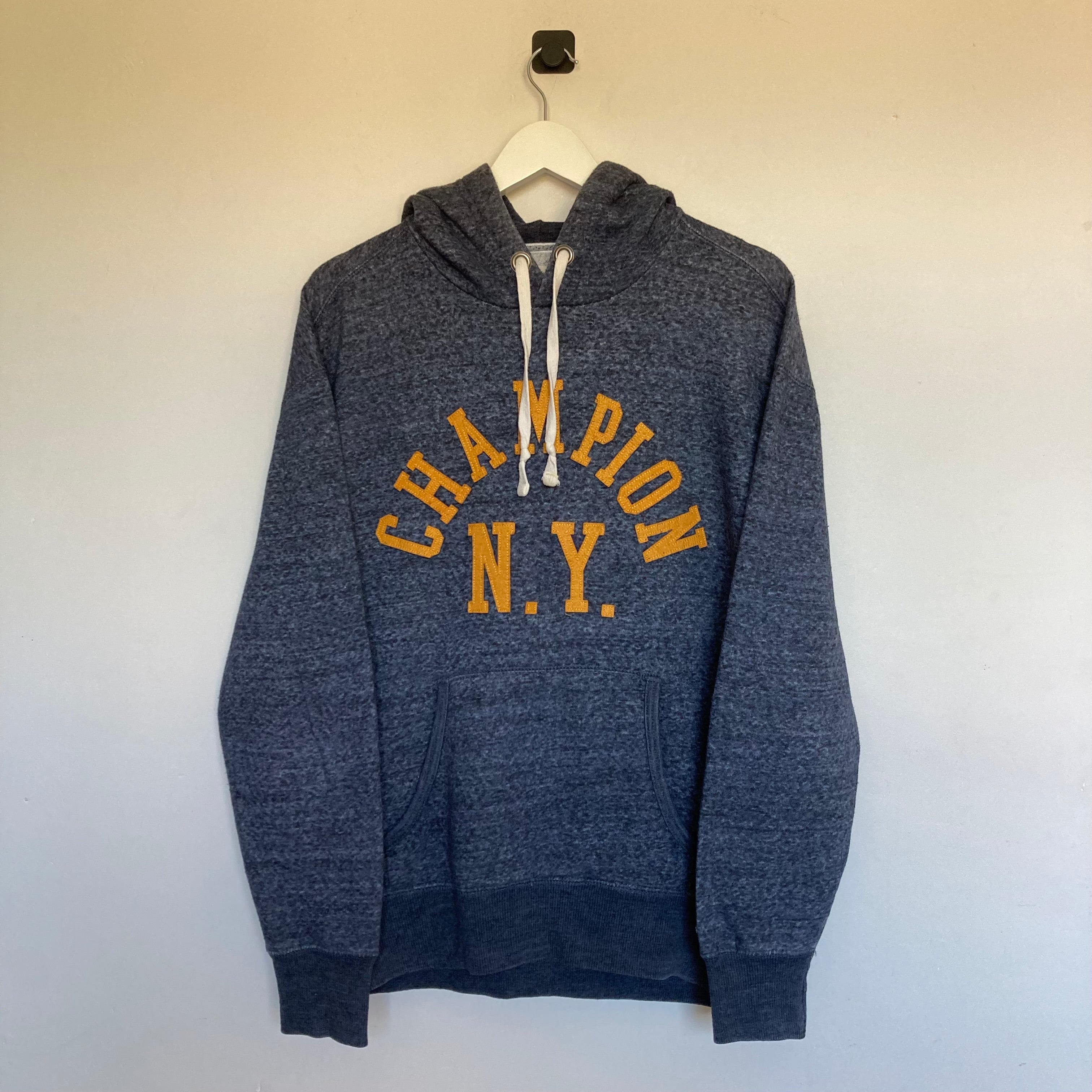 Hoodie Champion (M/L) – Turtle Frip