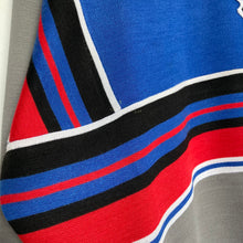 Charger l'image dans la galerie, sweat-vintage-adidas-made-in-france-1980