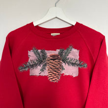 Charger l'image dans la galerie, sweat-vintage-de-noel-rouge-femme
