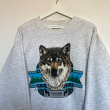 Charger l'image dans la galerie, sweat-vintage-gris-animal-loup