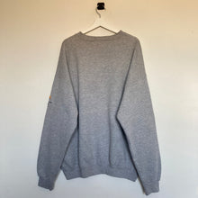 Charger l'image dans la galerie, sweat-vintage-homme-gris-oversize