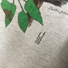 Charger l'image dans la galerie, sweat-vintage-oversize-gris-animal-90s