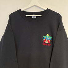 Charger l'image dans la galerie, sweat-vintage-turtle-frip-noir-homme-oversize