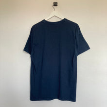 Charger l'image dans la galerie, t-shirt-bleu-homme-vintage-imprime-hip-hop