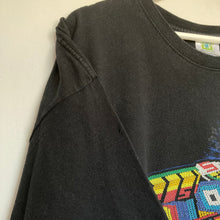 Charger l'image dans la galerie, t-shirt-noir-homme-vintage-imprime-graphique-multicolore