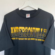 Charger l'image dans la galerie,      t-shirt-noir-homme-vintage-made-in-usa-single-stitch-imprime-jaune